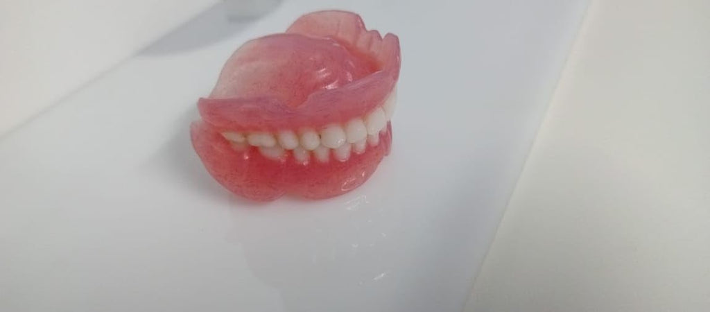 Full Set Upper & Lower Denture J675