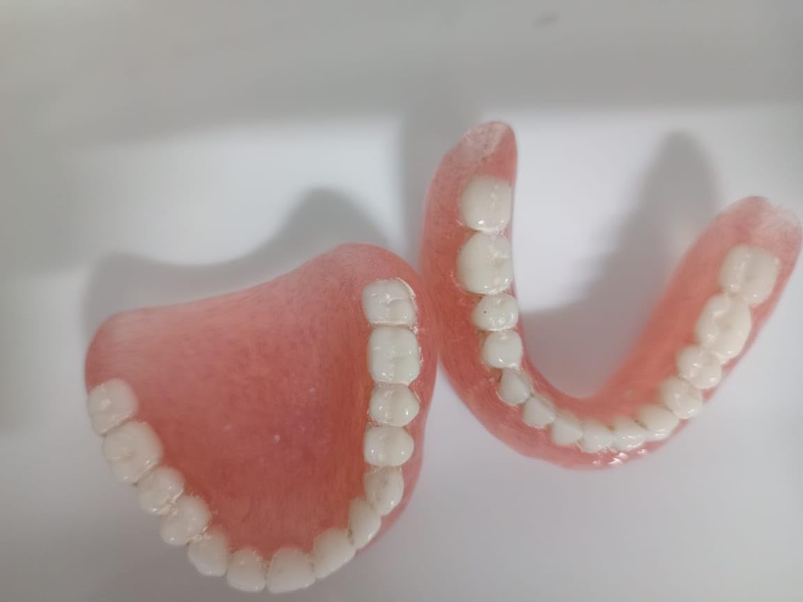 Full Set Upper & Lower Denture J675