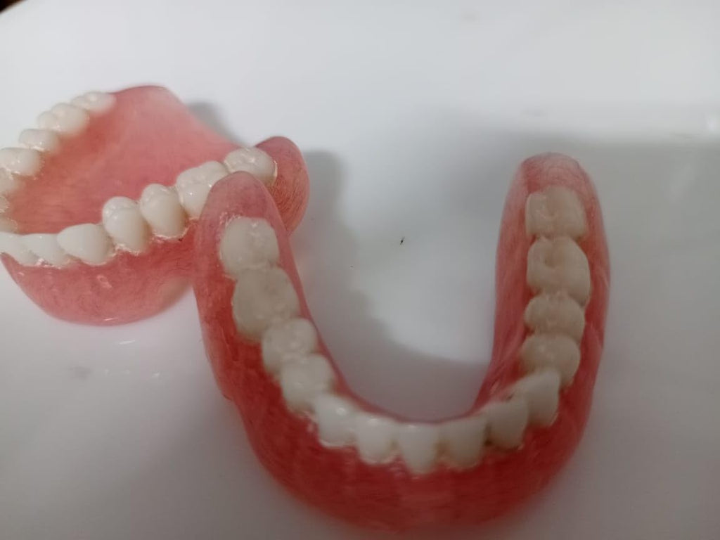 Full Set Upper & Lower Denture J675