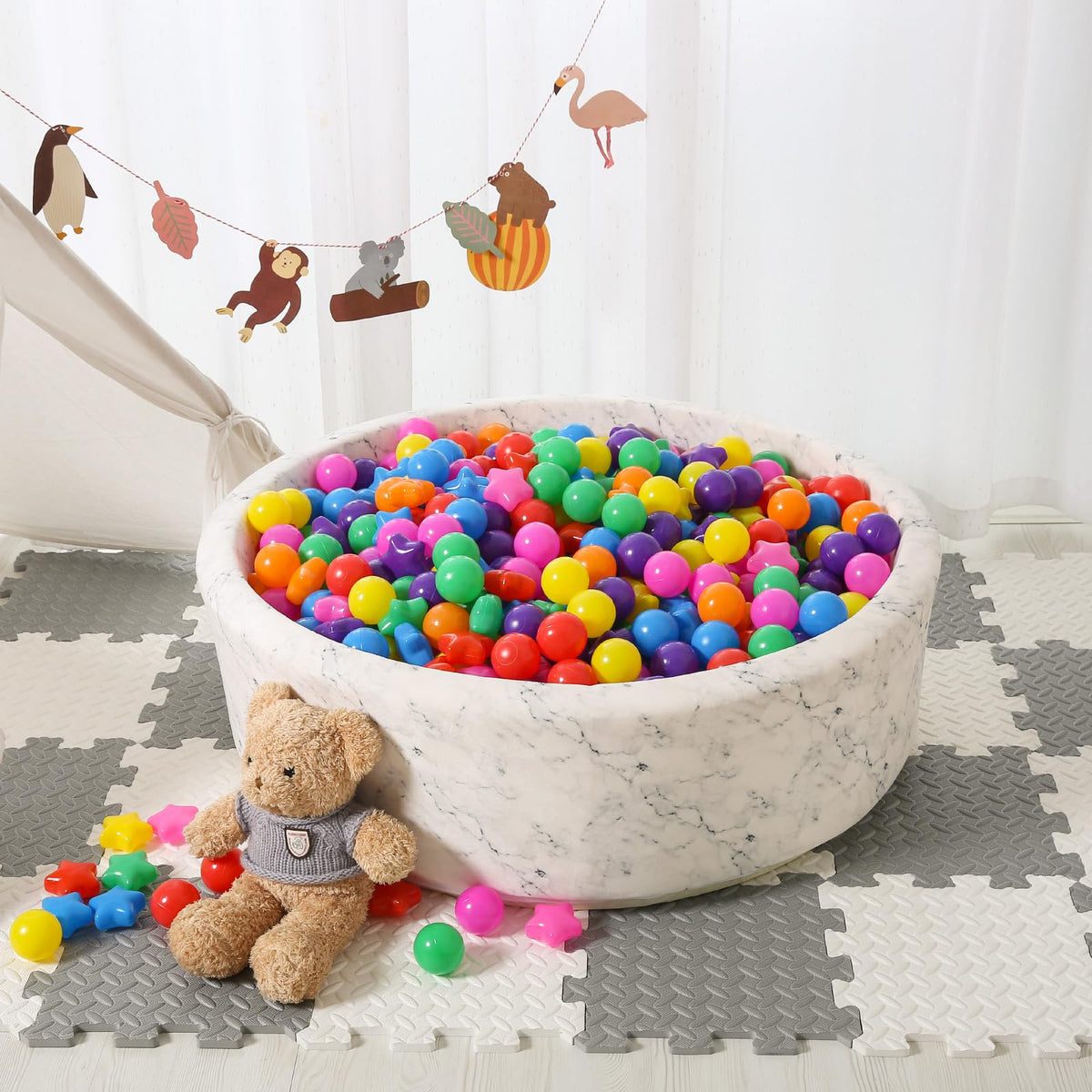 Crush Proof Plastic Ball Pit Balls G915
