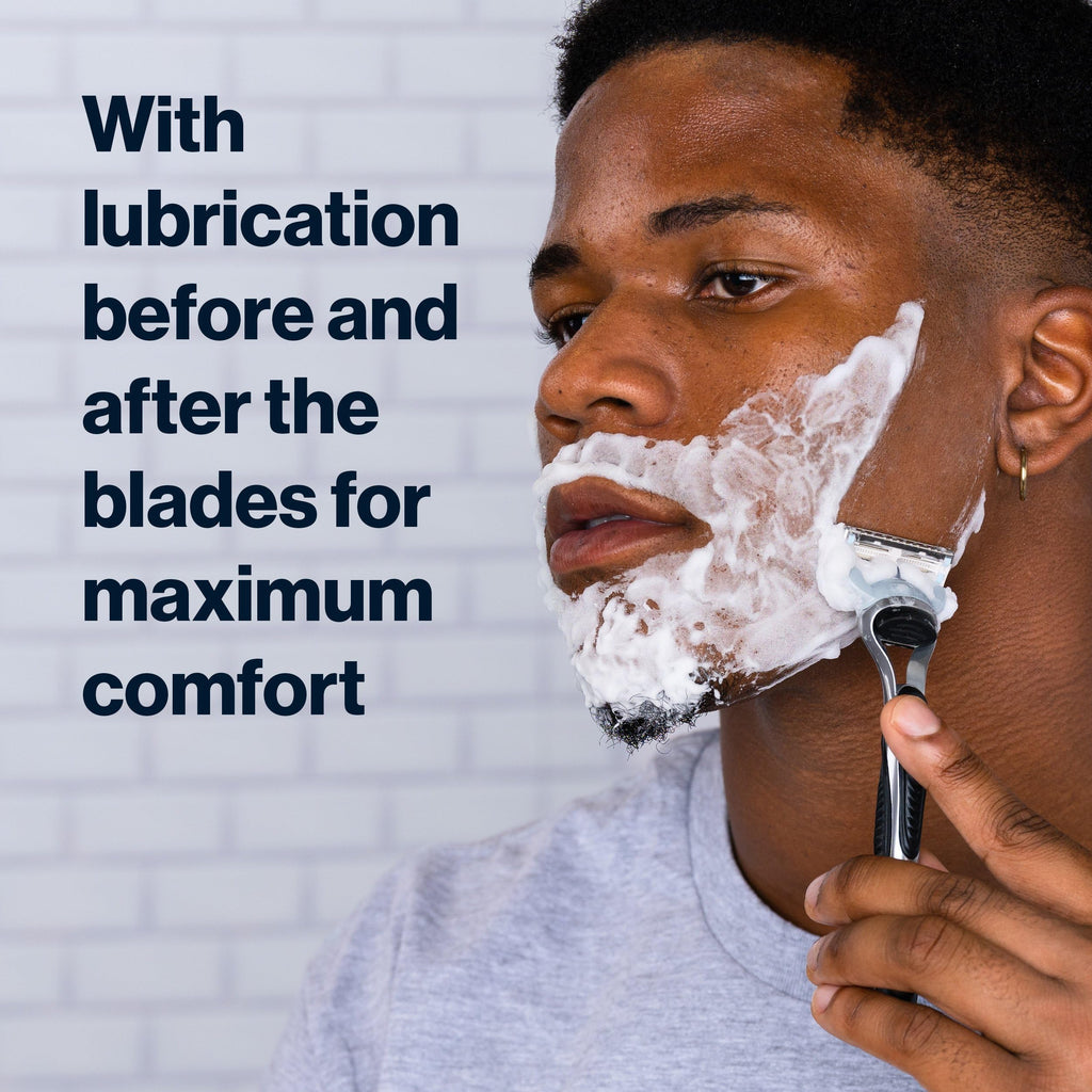 Razor with 4 Blade Refills A86786